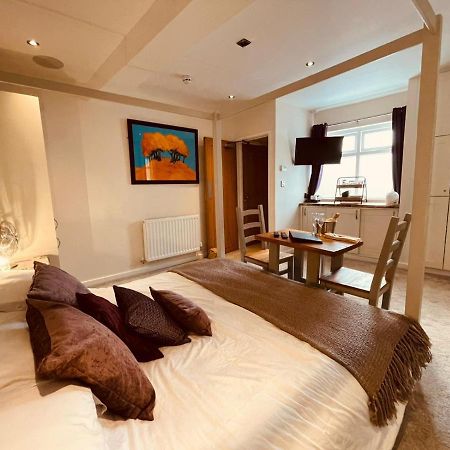 The Stowe Apartment Shrewsbury Bagian luar foto