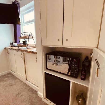 The Stowe Apartment Shrewsbury Bagian luar foto